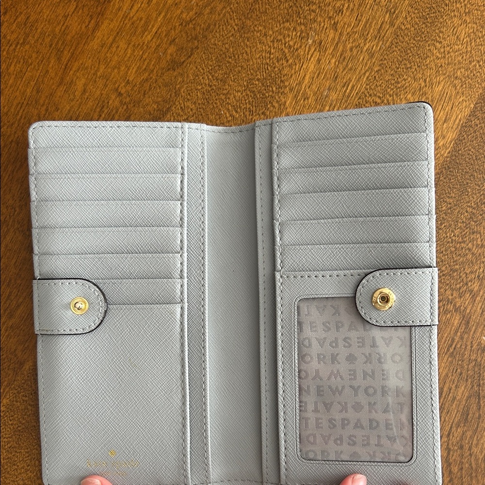 Kate Spade Light Grey Wallet - Picture 4 of 5